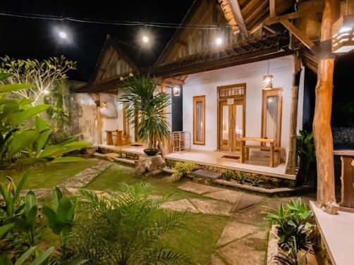 Kubu Yang Cottage Batununggul Buitenkant foto
