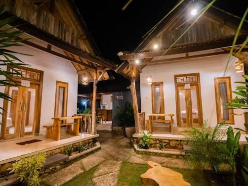 Kubu Yang Cottage Batununggul Buitenkant foto